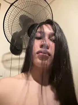 Snapshot of goddess_athena69 chatting on June 4, 2026, 2:00 pm goddess athena69 online show from June 4, 2026, 2:00 pm