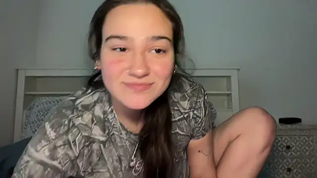 anitayurmoniii online show from May 1, 2026, 10:26 pm