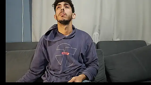 VelvetSolez online show from April 4, 2026, 9:54 pm