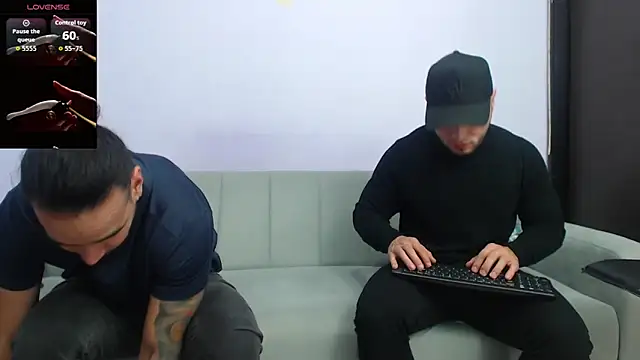 jhustin marcius online show from December 17, 2025, 10:04 pm