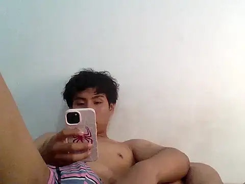 Snapshot of FernandoHot67 chatting on February 8, 2026, 8:12 am FernandoHot67 online show from February 8, 2026, 8:12 am