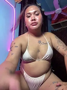 Snapshot of hollynicole chatting on June 14, 2026, 7:26 pm hollynicole online show from June 14, 2026, 7:26 pm