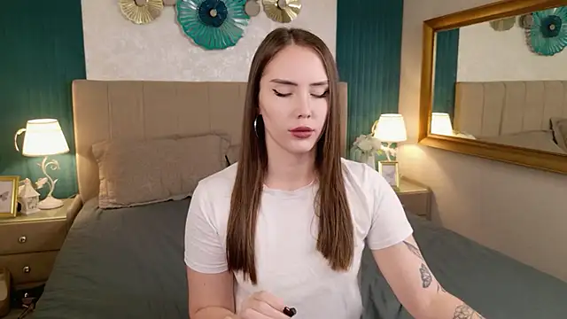 Snapshot of Arielle_Vade chatting on July 30, 2026, 5:50 am Arielle Vade online show from July 30, 2026, 5:50 am