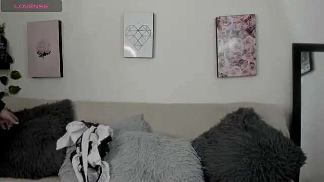 Snapshot of Alexaalove_1 chatting on February 28, 2026, 12:38 pm Alexaalove 1 online show from February 28, 2026, 12:38 pm