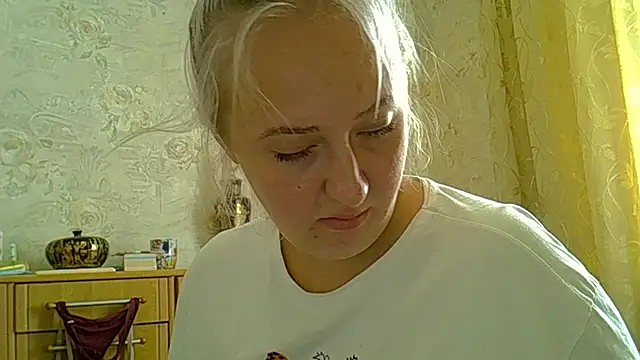 Snapshot of CurvyWild_Lady30 chatting on June 29, 2026, 10:59 am CurvyWild Lady30 online show from June 29, 2026, 10:59 am