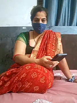 Snapshot of couple_new_enjoy chatting on May 6, 2026, 6:01 pm couple new enjoy online show from May 6, 2026, 6:01 pm