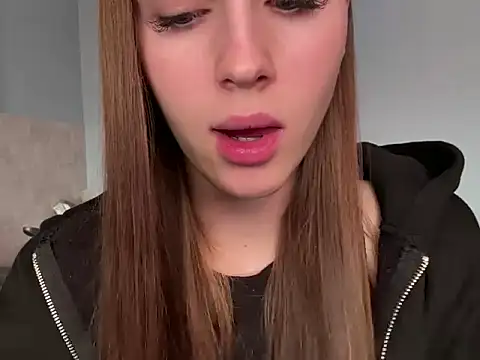 Snapshot of LinaWills chatting on March 1, 2026, 10:26 am LinaWills online show from March 1, 2026, 10:26 am