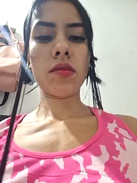 Alannys19 online show from February 26, 2026, 4:34 am