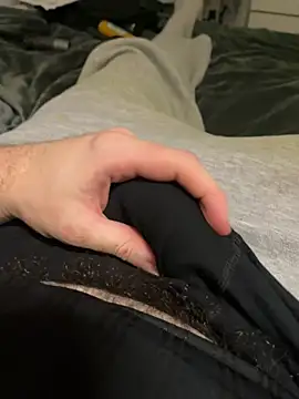 bearguy97 online show from February 9, 2026, 9:46 pm