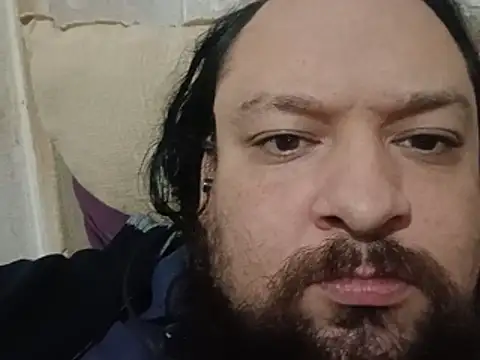 Snapshot of Gabitoo08 chatting on June 8, 2026, 2:12 am Gabitoo08 online show from June 8, 2026, 2:12 am