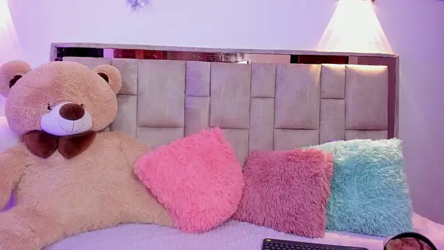 JuliettaArlet online show from March 26, 2026, 11:08 am