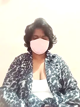 Snapshot of telugupriya__ chatting on February 26, 2026, 12:32 am telugupriya online show from February 26, 2026, 12:32 am