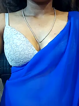 Snapshot of manu_sexy_ chatting on February 16, 2026, 11:20 am manu sexy online show from February 16, 2026, 11:20 am