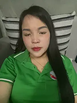 Snapshot of Strawberry-wet chatting on February 20, 2026, 6:59 am Strawberry-wet online show from February 20, 2026, 6:59 am