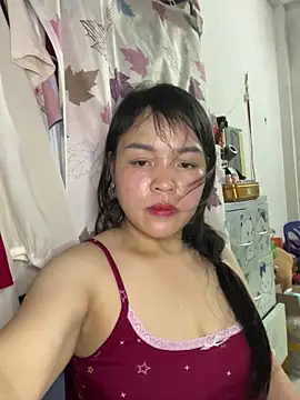 Strawberry-wet online show from April 7, 2026, 8:49 am