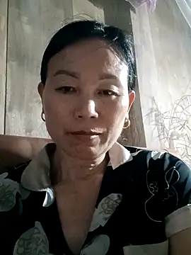 Snapshot of Kiss_love2 chatting on May 24, 2026, 4:01 am Kiss love2 online show from May 24, 2026, 4:01 am