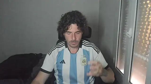 joaquin420 hot online show from April 4, 2026, 5:52 pm