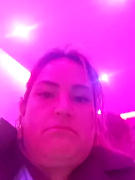 Snapshot of Julia2027 chatting on February 24, 2026, 2:23 am Julia2027 online show from February 24, 2026, 2:23 am