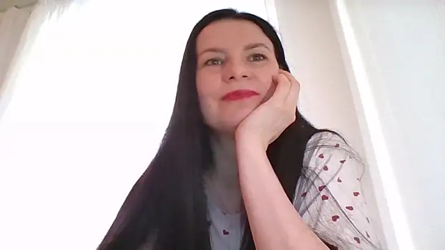 Snapshot of Clover_Shine chatting on February 15, 2026, 12:26 pm Clover Shine online show from February 15, 2026, 12:26 pm