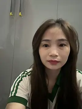 -Dumi- online show from February 20, 2026, 9:17 pm