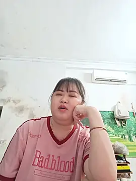 Kee-kimlee online show from July 13, 2026, 3:17 am