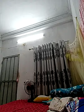 Kee-kimlee online show from April 18, 2026, 10:39 am