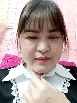 Kee-kimlee online show from February 13, 2026, 3:17 am