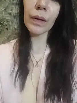 AlisaLowq online show from March 22, 2026, 6:09 pm