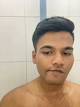 Dazzling dude online show from March 26, 2026, 9:02 pm