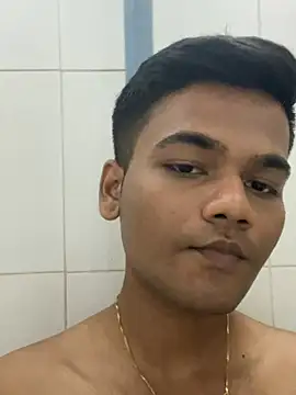 Dazzling dude online show from March 11, 2026, 6:46 pm