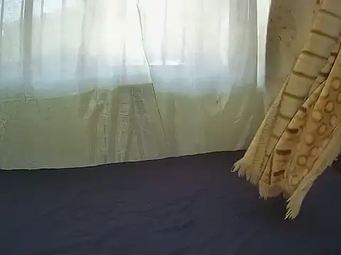 Snapshot of Tallgoddess chatting on February 10, 2026, 10:25 am Tallgoddess online show from February 10, 2026, 10:25 am