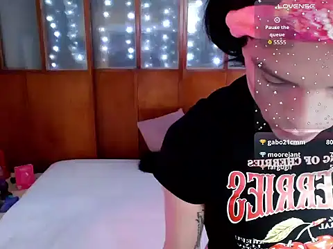 DanniHotBoy02 online show from February 24, 2026, 4:19 pm