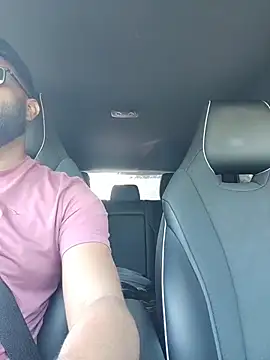 Snapshot of shineboy28 chatting on February 22, 2026, 9:55 am shineboy28 online show from February 22, 2026, 9:55 am