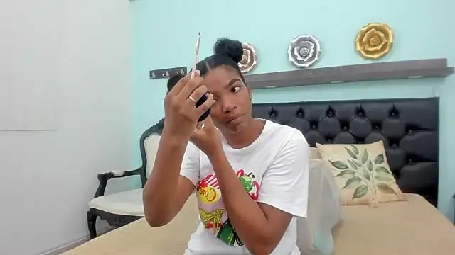 Sexy ebony 1 online show from March 11, 2026, 11:26 am