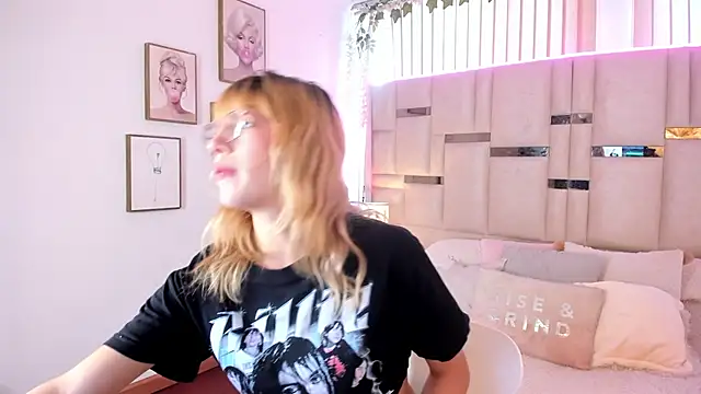 Maya-jhons online show from March 4, 2026, 11:51 am