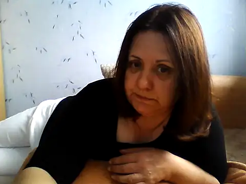 Snapshot of LockyCharm111 chatting on June 15, 2026, 3:12 pm LockyCharm111 online show from June 15, 2026, 3:12 pm