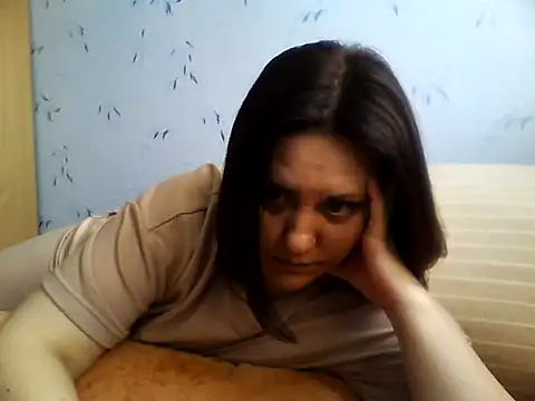 LockyCharm111 online show from April 14, 2026, 8:52 am