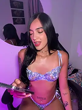 ValeriaMarquez online show from February 11, 2026, 8:09 pm