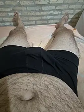 Snapshot of Joaquinh chatting on February 28, 2026, 7:35 pm Joaquinh online show from February 28, 2026, 7:35 pm