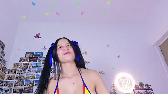 Snapshot of catalina_santana4 chatting on June 2, 2026, 2:00 am catalina santana4 online show from June 2, 2026, 2:00 am