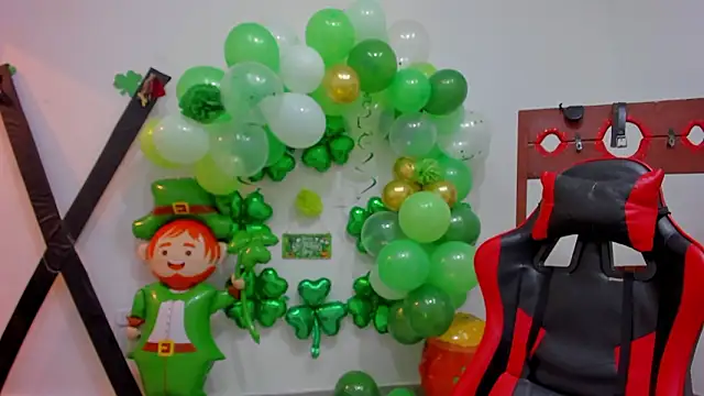 Ruby RedMoon2 online show from March 18, 2026, 8:43 pm