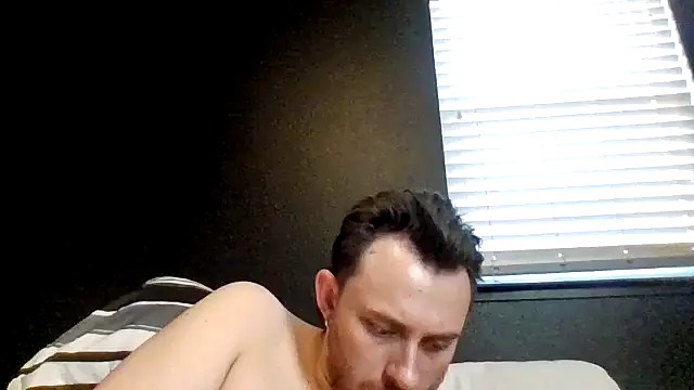Snapshot of Tallhungandcloudy chatting on June 7, 2026, 3:17 pm Tallhungandcloudy online show from June 7, 2026, 3:17 pm