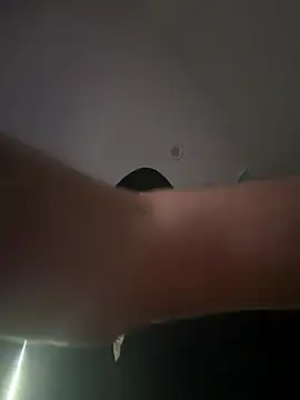 Snapshot of Tallhungandcloudy chatting on May 6, 2026, 7:18 pm Tallhungandcloudy online show from May 6, 2026, 7:18 pm