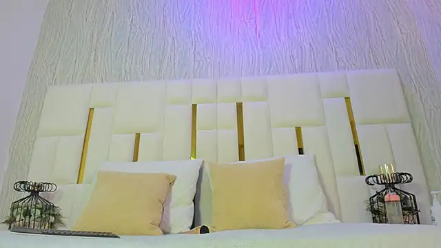 Bunny Blush1 online show from February 14, 2026, 7:58 pm