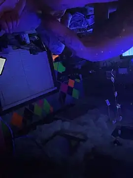 Snapshot of Baby_Smurk chatting on February 24, 2026, 9:32 am Baby Smurk online show from February 24, 2026, 9:32 am