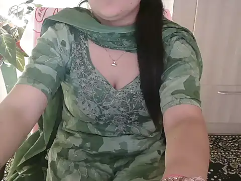  chitranshi online show from March 31, 2026, 6:04 am