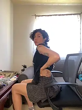 Snapshot of JeanneDuval8888 chatting on February 19, 2026, 11:01 pm JeanneDuval8888 online show from February 19, 2026, 11:01 pm