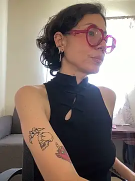 JeanneDuval8888 online show from March 24, 2026, 10:32 pm