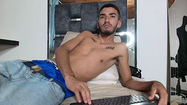 Snapshot of Noah-JONES chatting on February 21, 2026, 3:30 am Noah-JONES online show from February 21, 2026, 3:30 am