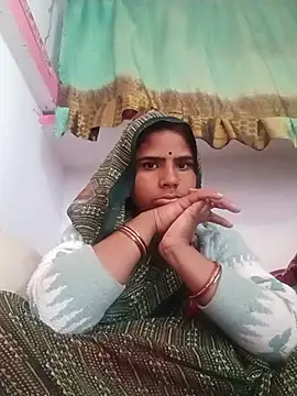 Snapshot of RAJE7053 chatting on February 20, 2026, 5:04 am RAJE7053 online show from February 20, 2026, 5:04 am